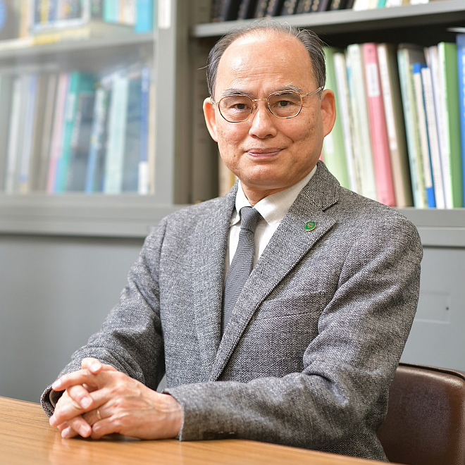 岩手大学理工学部 学部長 八代 仁